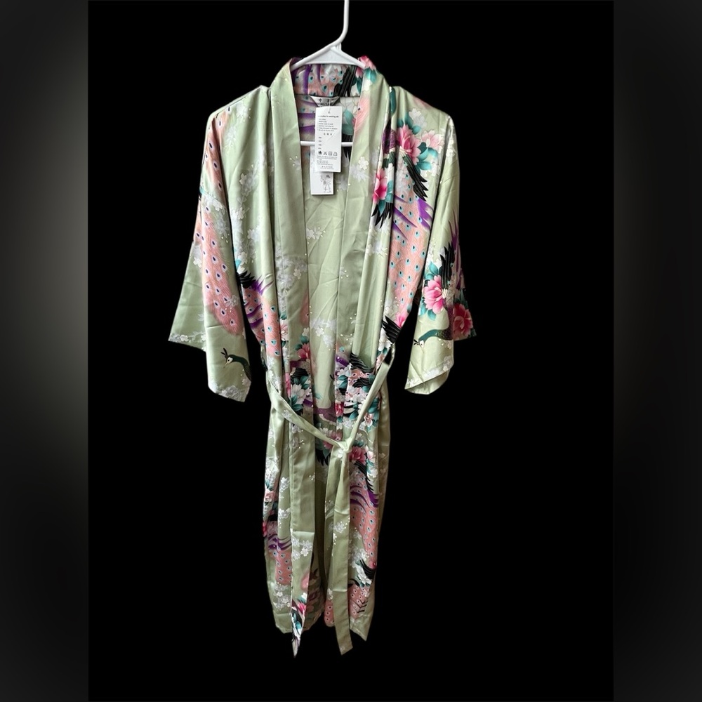 NWT Floral Satin Kimono Robe in Sage Green and Pink